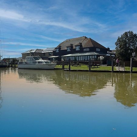 The River Haven Hotel Rye Eksteriør billede
