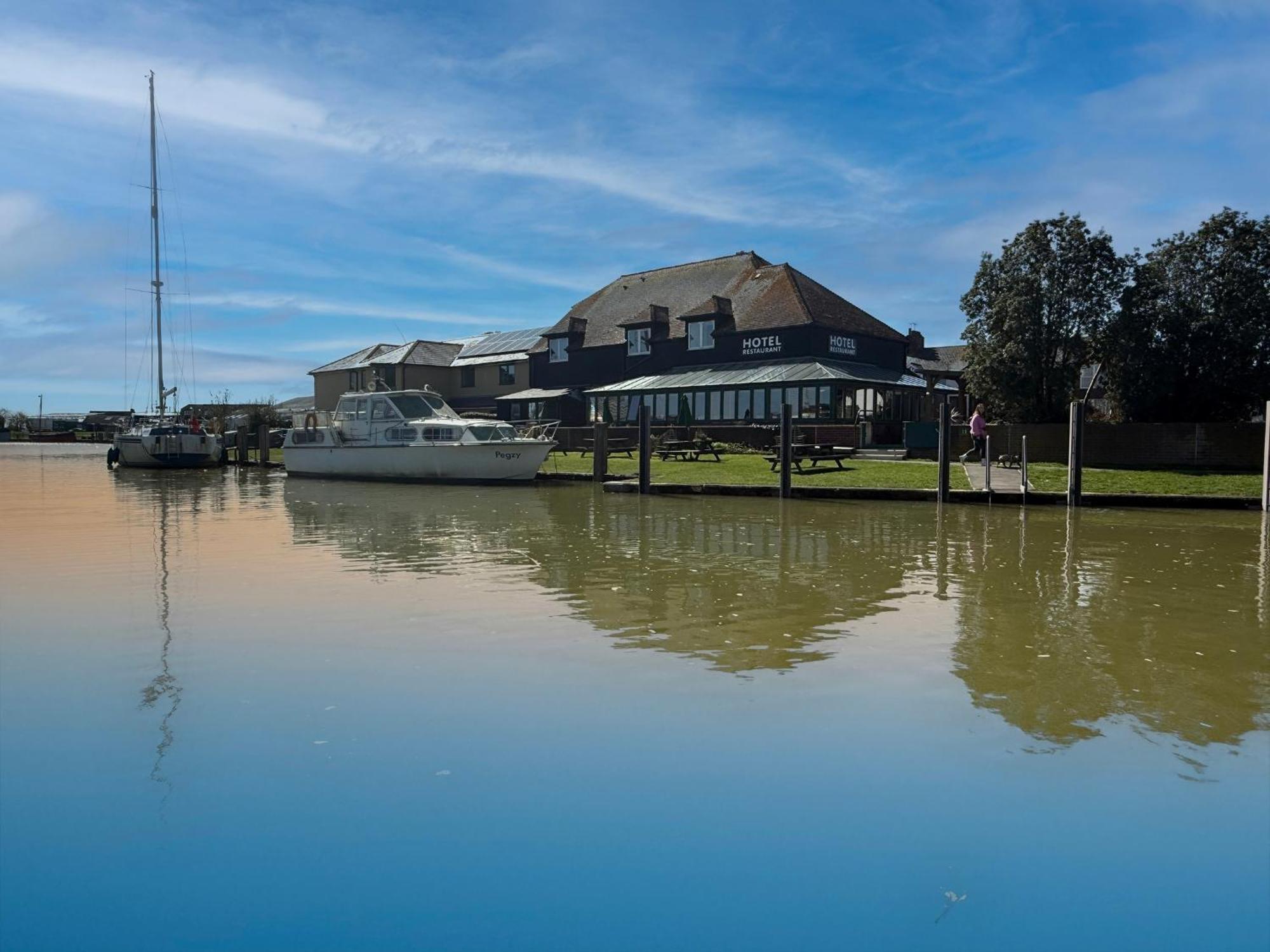 The River Haven Hotel Rye Eksteriør billede